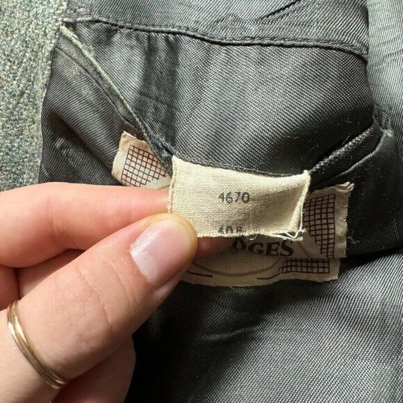 Vintage 1950s Harris Tweed Green Wool Scottish Dark Academia Blazer 40R - Picture 2 of 11